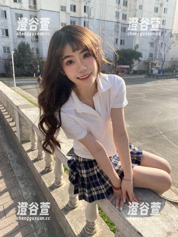 来吧，跟我一起穿过166.run的入口，满满都是‘得瓜’的暗示，哈哈！