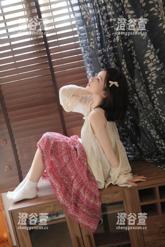 17吃瓜网：官网潜水日记，今天又捞到什么奇闻趣事？