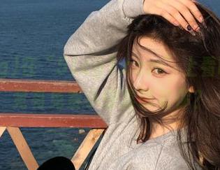 在“51cg1.com”上看吃瓜，竟有免费小惊喜等着你？