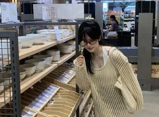 入了51cg吃瓜网网址，心跳加速，像是进入了瓜的奇妙境地。