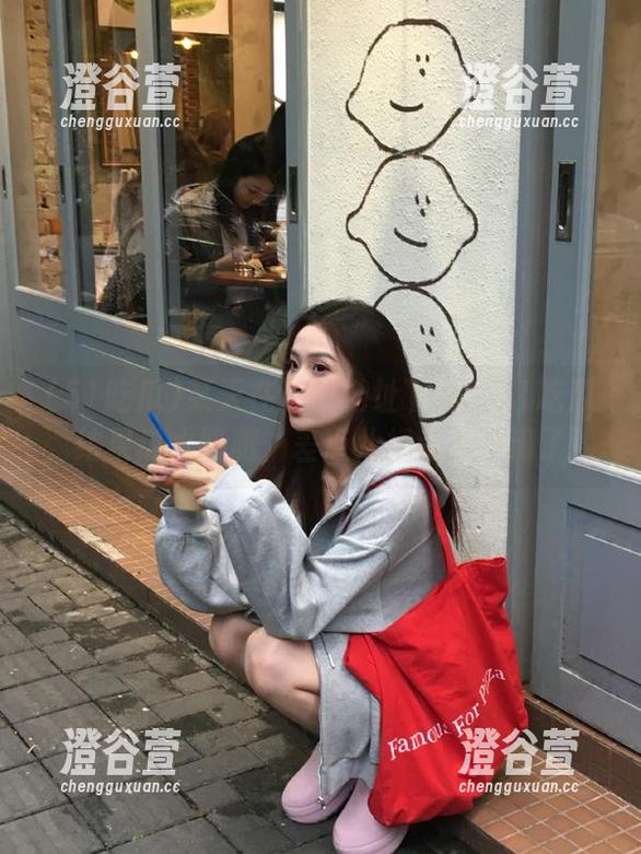 某天在这个地址下载了51吃瓜，结果瓜水四溅，差点儿把我电脑淹了！