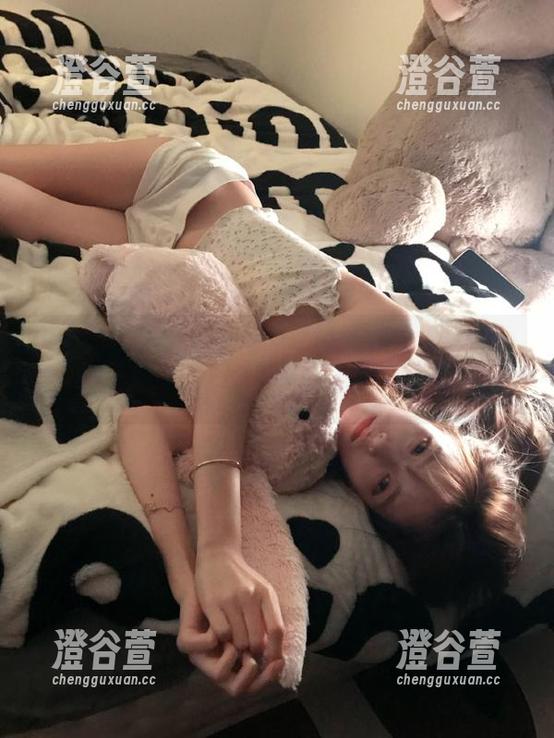 下载“51吃瓜中心”，瓜的奥秘就在你的手中！