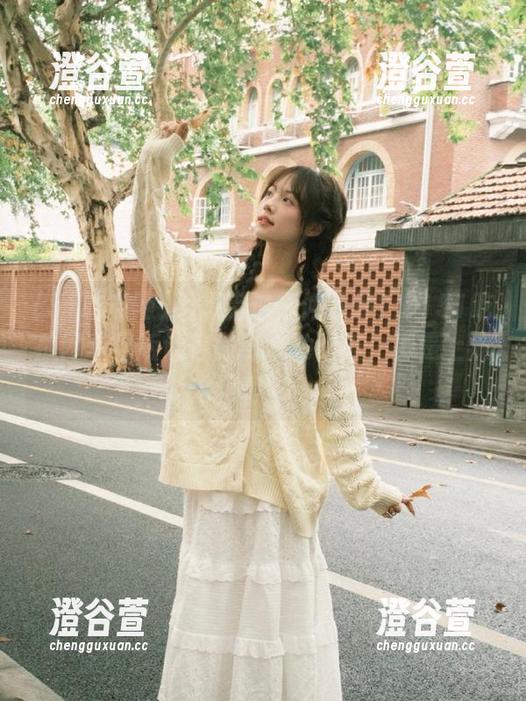 不想错过任何八卦？9151吃瓜网苹果版让你随时随地吃瓜，真是上瘾啊。