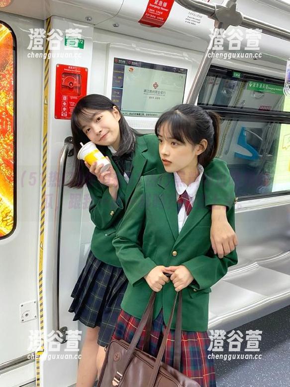 你们在51热门黑料地址吃到的瓜，跟我一模一样吗？感觉上头。