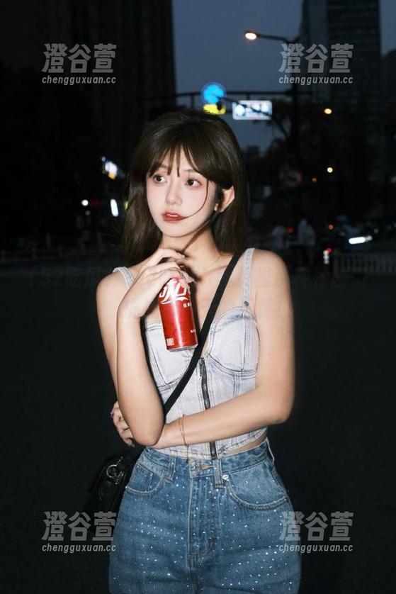 “52吃瓜”网页里那种神剧情，挑战我一天的三餐！
