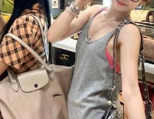 91吃瓜又发布了，在线吃瓜的人是不是疯了？