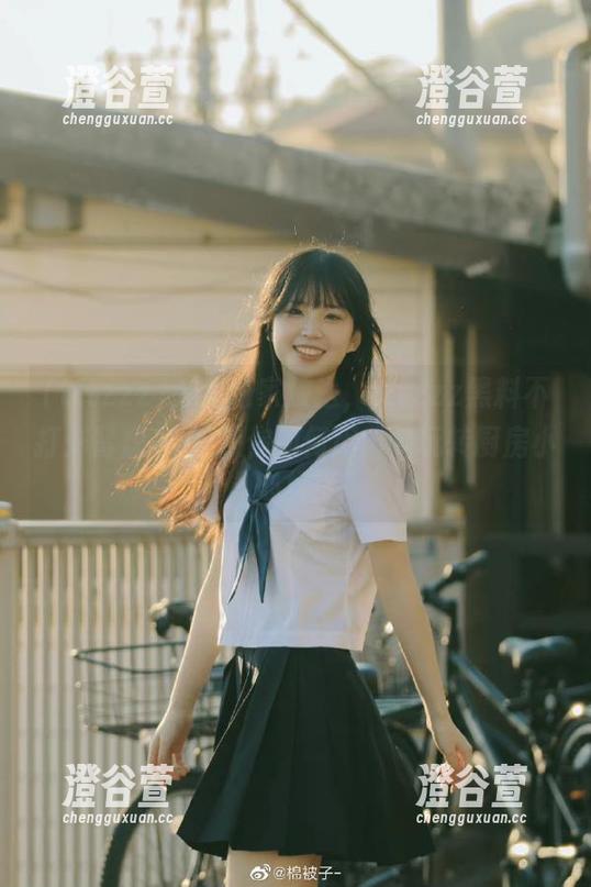 首页独家放送，tttzzz黑料不打烊肾虚18连教你如何用黄鳝玩转厨房小心机！