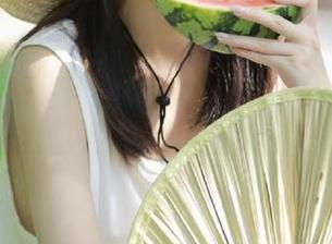 其实我在www.17.ccm追视频，只为那浪漫的闲聊！