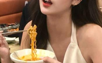 试问谁还不在吃瓜91上刷视频打发时间呢？我真是醉了！