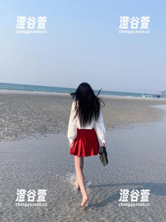 51吃瓜不打烊网站：一波未平一波又起，深吸一口气，默默找了个角落吃干瓜！