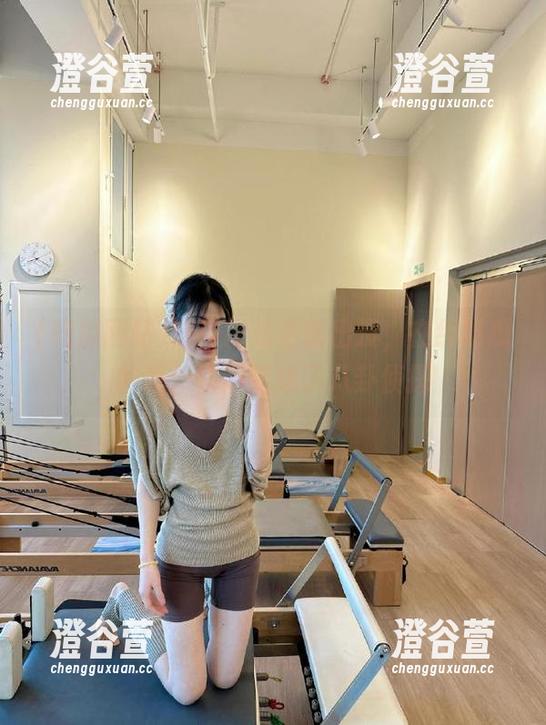 吃瓜网站更新出没，在线吃瓜的我，瞬间变成了八卦侦探