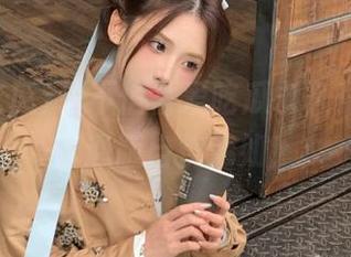 信不信吾爱吃瓜永久升级，让普通版自愧弗如！