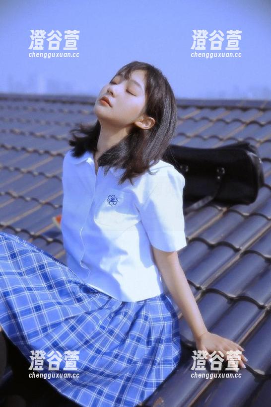 刷国产黑料网页，发现瓜田里藏着综艺大咖的隐秘人生，哈哈，热闹！