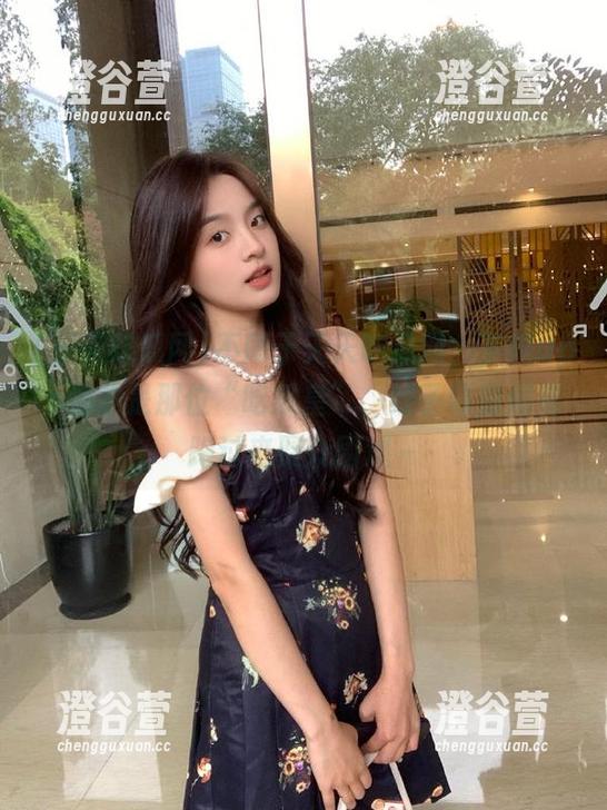 不同于天天吃瓜网，下载app你才是那位“吃瓜皇”，蚊子叮到都要跑过来聚众围观～