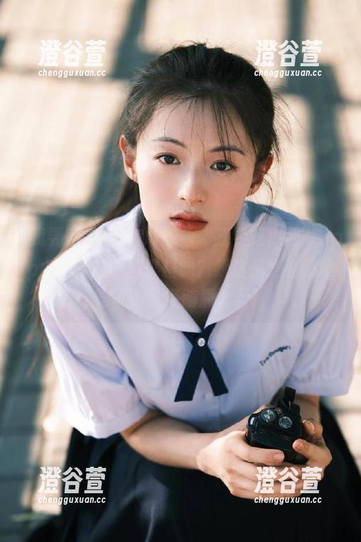 你敢想象“我要吃瓜网”app上流传的校园黑料吗？我这是光看还没吃呢，已经脑洞大开！