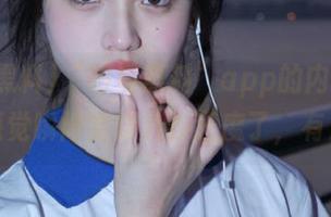 “明星黑料”app的内容量太大，感觉瞬间变身八卦狂魔了，有点迷。