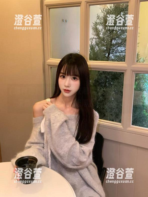 吃瓜党们来瞧瞧，爆料海角苹果版又上新瓜了，吃得我直咽口水！