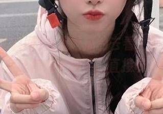 喜欢吃瓜的去看，美女黑料网会让你爱不释手，直接收藏！