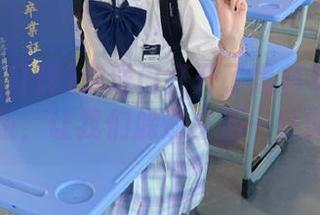 传送门打开了黑料不打烊网页版，让我们躲避生活一分钟！