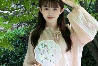 咳咳，这波“黑料不打烊,万里长征”视频，官网传送门直通八卦中心，不服来战！