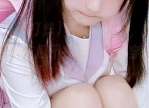 安卓机友们，懒得找瓜？让“黑料吃瓜不打烊”带你穿越“网曝门”！吃得正嗨！