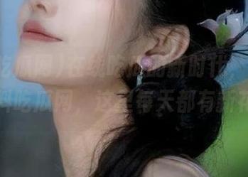 在线吃瓜的新时代，果断收藏黑料吃瓜网，这里每天都有新花样！