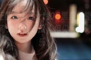 “zztt08黑料正能量”网站：好奇心让我吃瓜，但尖酸刻薄让我欢乐。