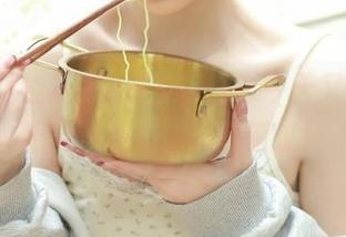 吃瓜不打烊，今天又有黑料正能量发布，别想错过！