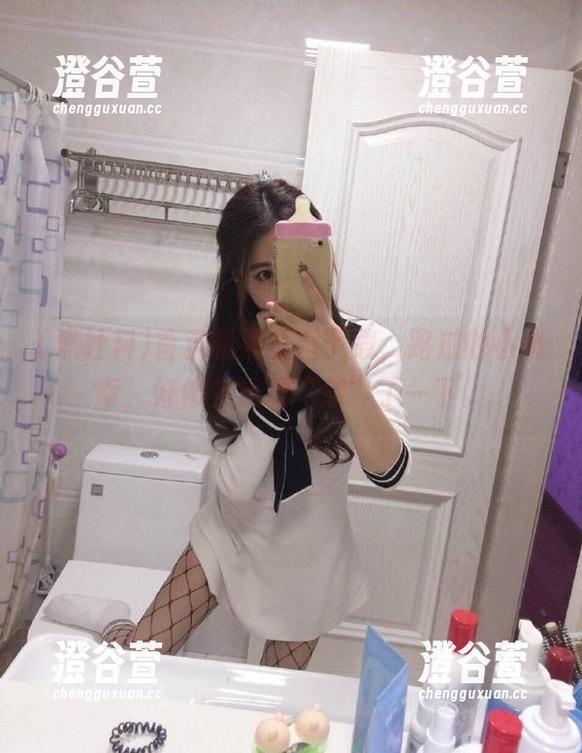 首页看黑社料下载，路过的小确幸，好像突然被“宠”了一下。